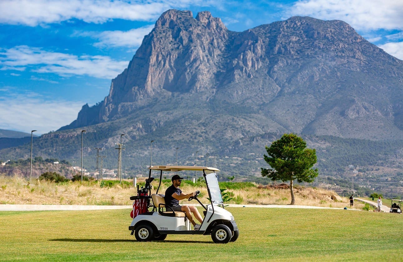 4 sovrum Villa till salu i Finestrat med pool garage - 555 000 € (Ref: 8520686)