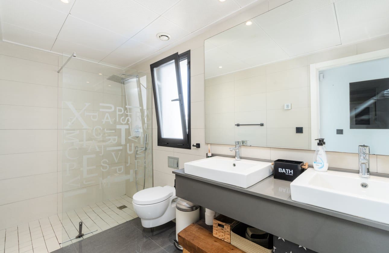 7 soveværelse Villa til salg i San Fulgencio med swimmingpool garage - € 1.090.000 (Ref: 8524831)