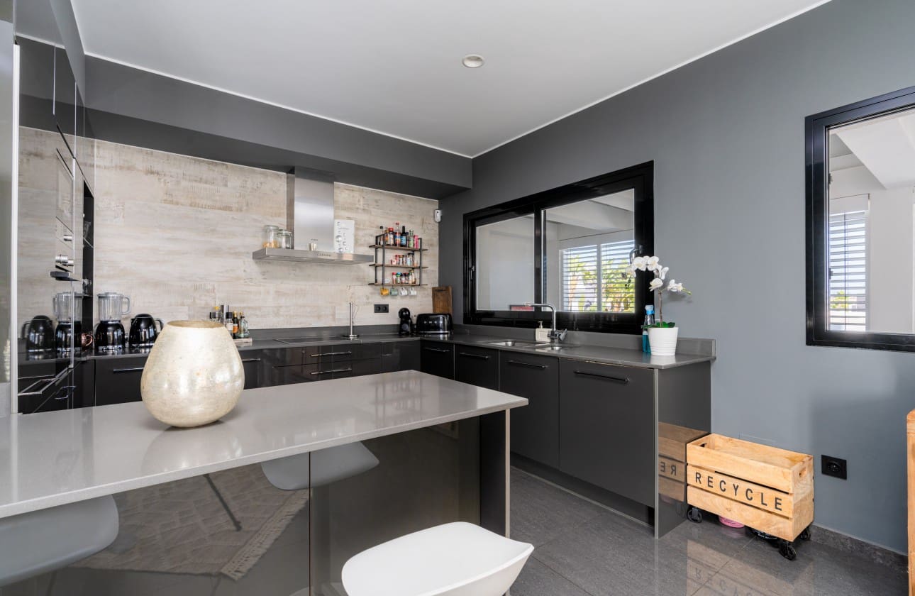 7 soveværelse Villa til salg i San Fulgencio med swimmingpool garage - € 1.090.000 (Ref: 8524831)