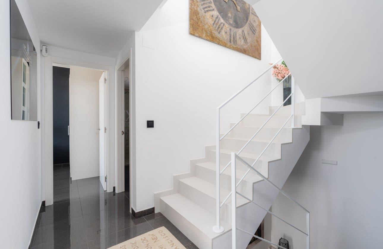 7 soveværelse Villa til salg i San Fulgencio med swimmingpool garage - € 1.090.000 (Ref: 8524831)