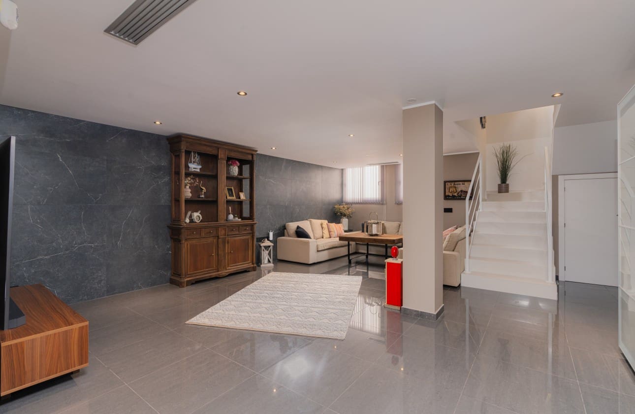 7 soveværelse Villa til salg i San Fulgencio med swimmingpool garage - € 1.090.000 (Ref: 8524831)