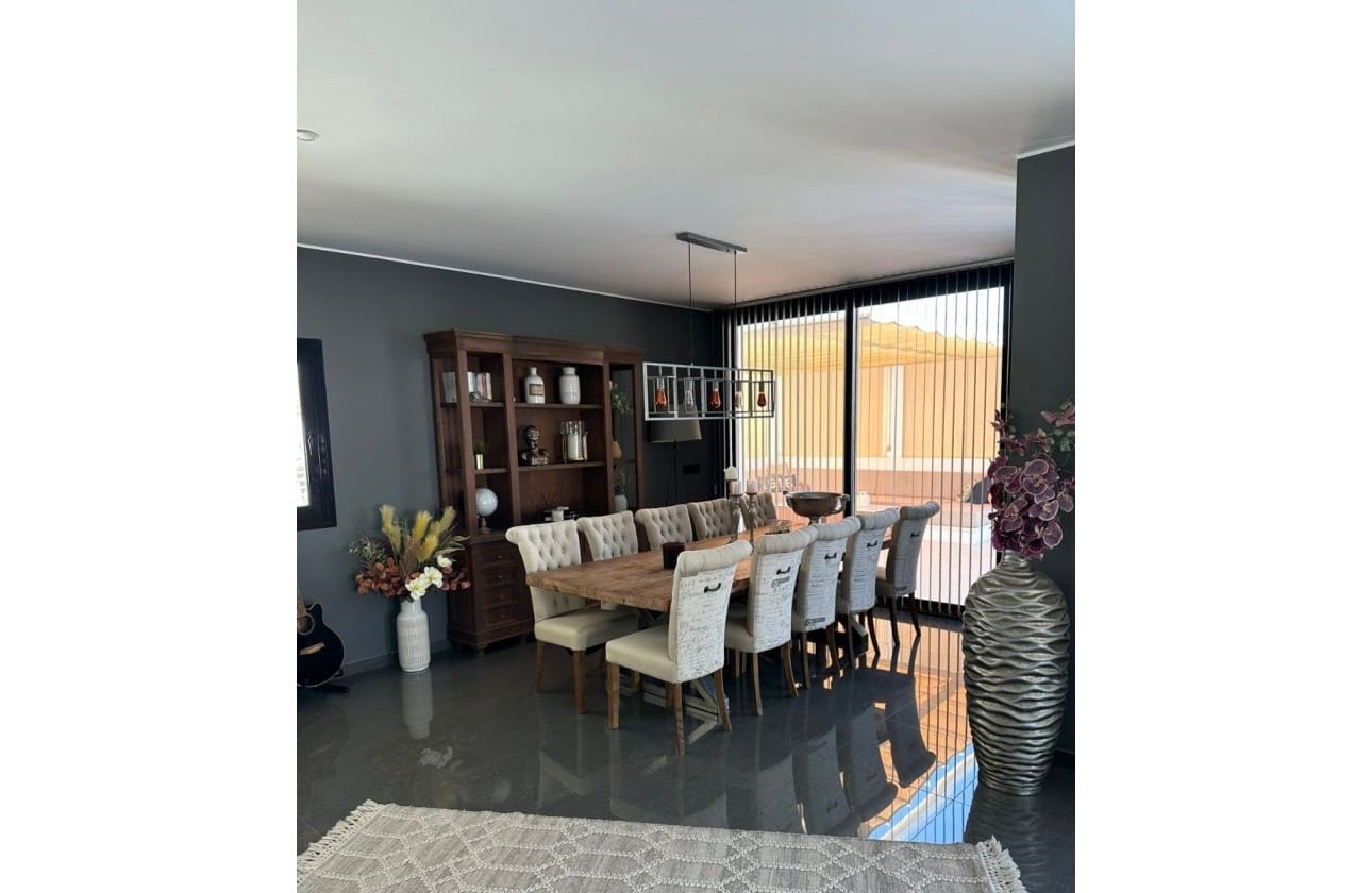 7 soveværelse Villa til salg i San Fulgencio med swimmingpool garage - € 1.090.000 (Ref: 8524831)