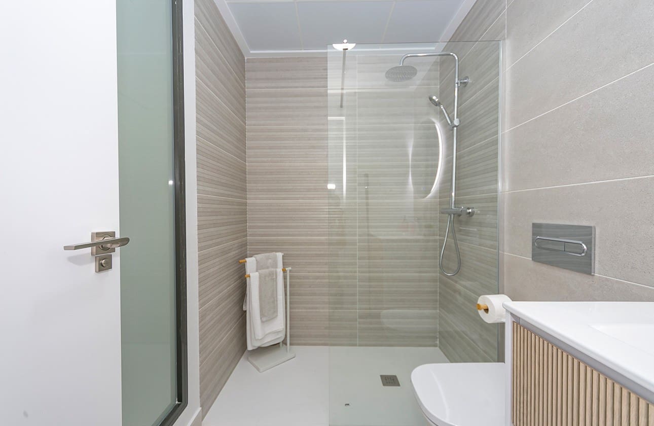 2 soveværelse Penthouse til salg i Los Altos med swimmingpool garage - € 305.000 (Ref: 8543109)