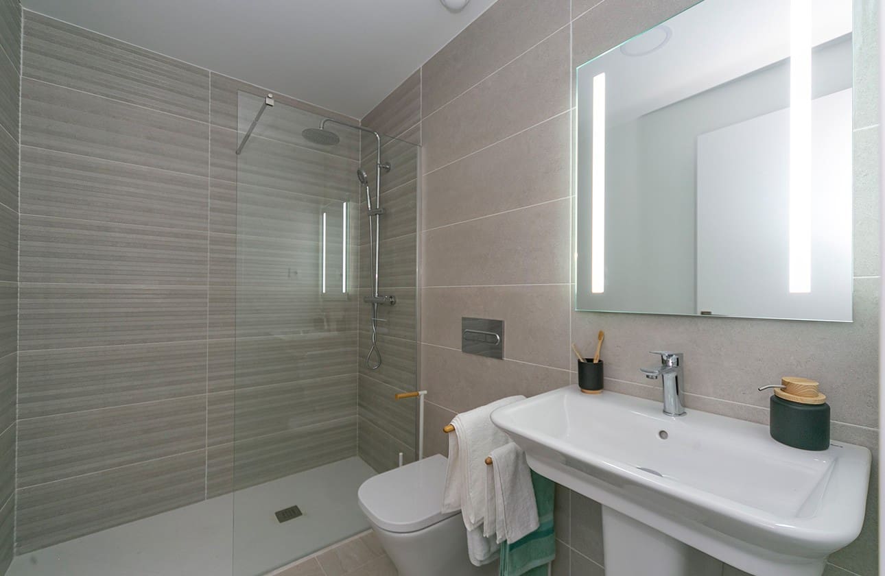 2 soveværelse Penthouse til salg i Los Altos med swimmingpool garage - € 305.000 (Ref: 8543109)