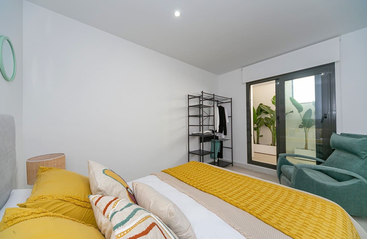 2 soveværelse Penthouse til salg i Los Altos med swimmingpool garage - € 305.000 (Ref: 8543109)