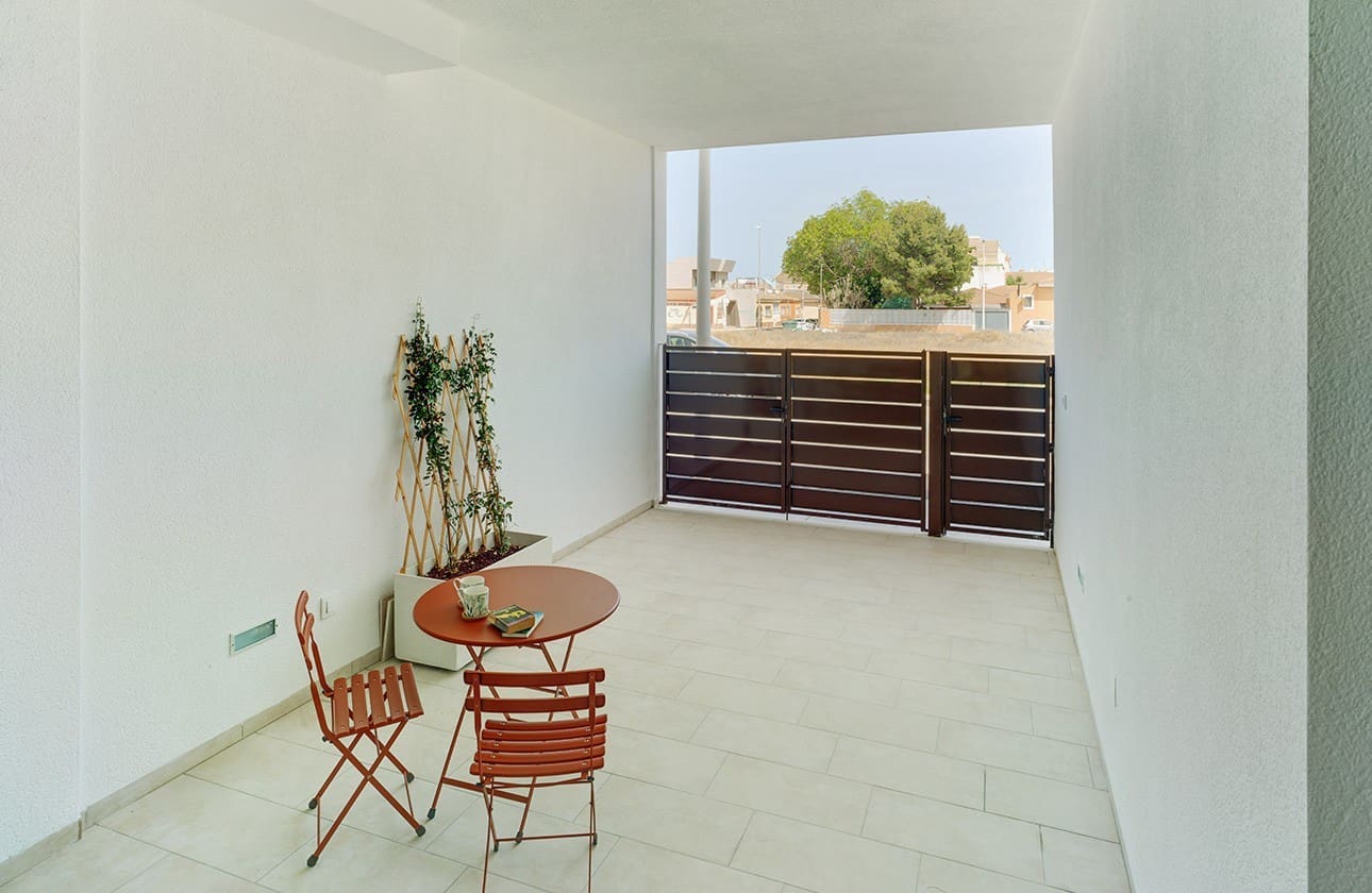 3 soverom Leilighet til salgs i Pilar de la Horadada med svømmebasseng garasje - € 334 900 (Ref: 8567313)