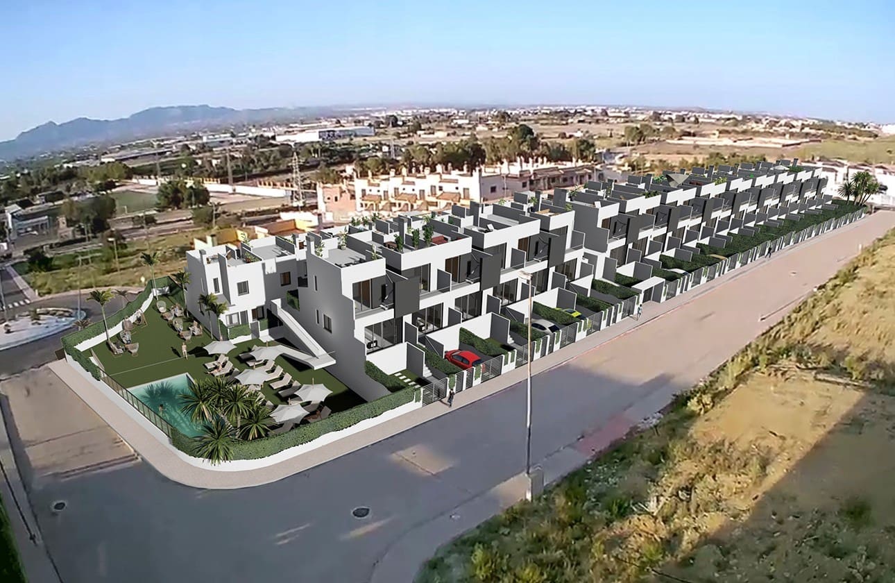 2 soveværelse Semi-Rækkehus til salg i Cox med swimmingpool garage - € 219.000 (Ref: 8573071)