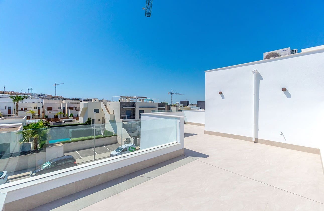 3 bedroom Villa for sale in Benijofar with pool garage - € 455,000 (Ref: 8575444)