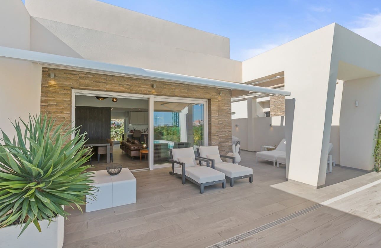 3 chambre Villa/Maison à vendre à Algorfa avec piscine garage - 660 000 € (Ref: 8600682)