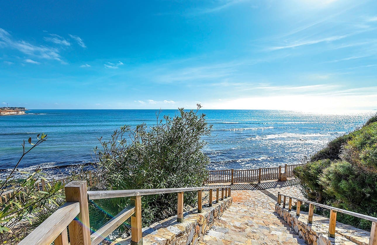 3 soverom Penthouse til salgs i Aguas Nuevas med svømmebasseng garasje - € 540 000 (Ref: 8620638)