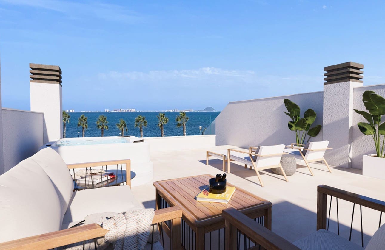 3 bedroom Villa for sale in Los Alcazares with pool garage - € 1,390,000 (Ref: 8625948)