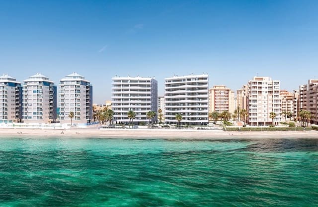 Apartamento de 2 habitaciones en La Manga del Mar Menor en venta con piscina garaje - 473.000 € (Ref: 8650939)