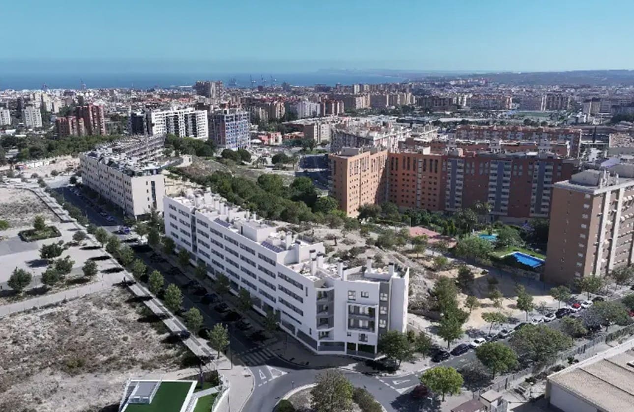 3 sovrum Lägenhet till salu i Alicante stad med pool garage - 406 500 € (Ref: 8661430)