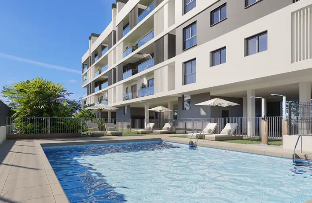 3 soverom Penthouse til salgs i Alicante by med svømmebasseng garasje - € 391 000 (Ref: 8661433)