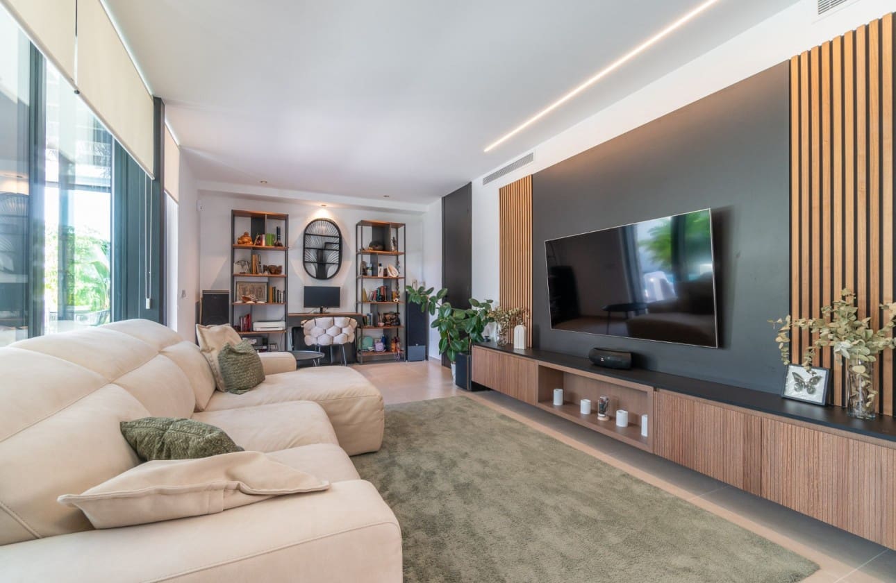 2 quarto Moradia para venda em Los Balcones com piscina garagem - 649 000 € (Ref: 8681068)