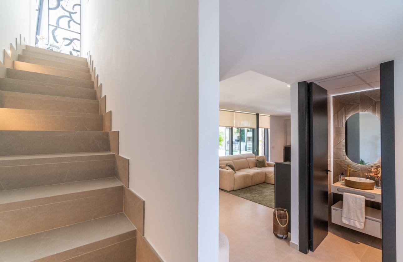 2 quarto Moradia para venda em Los Balcones com piscina garagem - 649 000 € (Ref: 8681068)