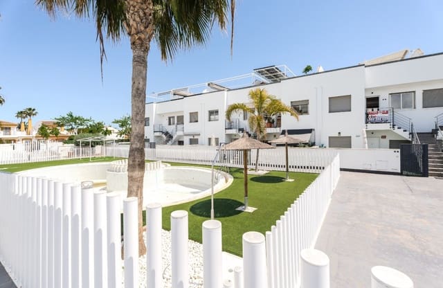 2 sovrum Takvåning till salu i Torre de la Horadada, Pilar de la Horadada med pool garage - 229 000 € (Ref: 8725351)