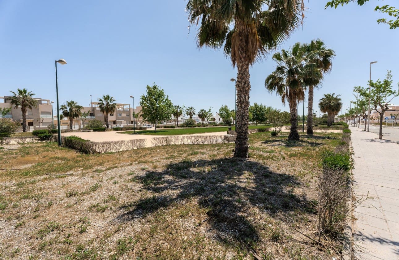 2 soverom Penthouse til salgs i Torre de la Horadada med svømmebasseng garasje - € 229 000 (Ref: 8725351)