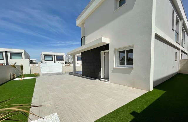 3 sovrum Semi-fristående Villa till salu i Monte y Mar, Santa Pola med pool garage - 425 000 € (Ref: 8744509)