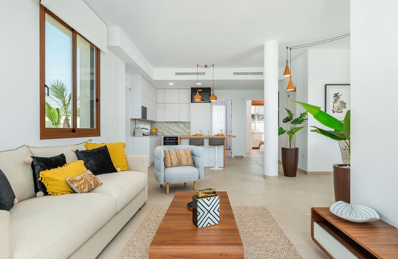 3 soveværelse Villa til salg i Almeria by med swimmingpool - € 429.000 (Ref: 8790187)