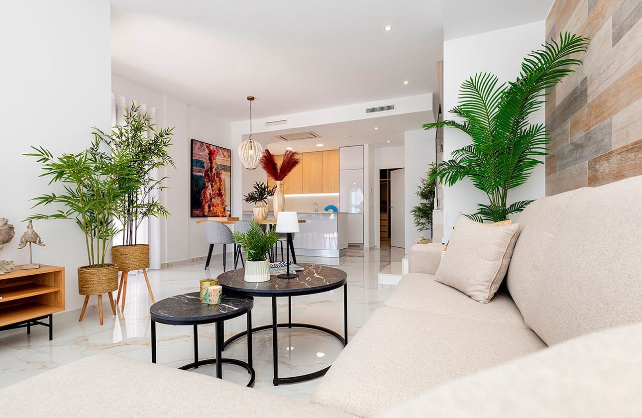 3 bedroom Villa for sale in Polop with pool garage - € 598,000 (Ref: 8796715)