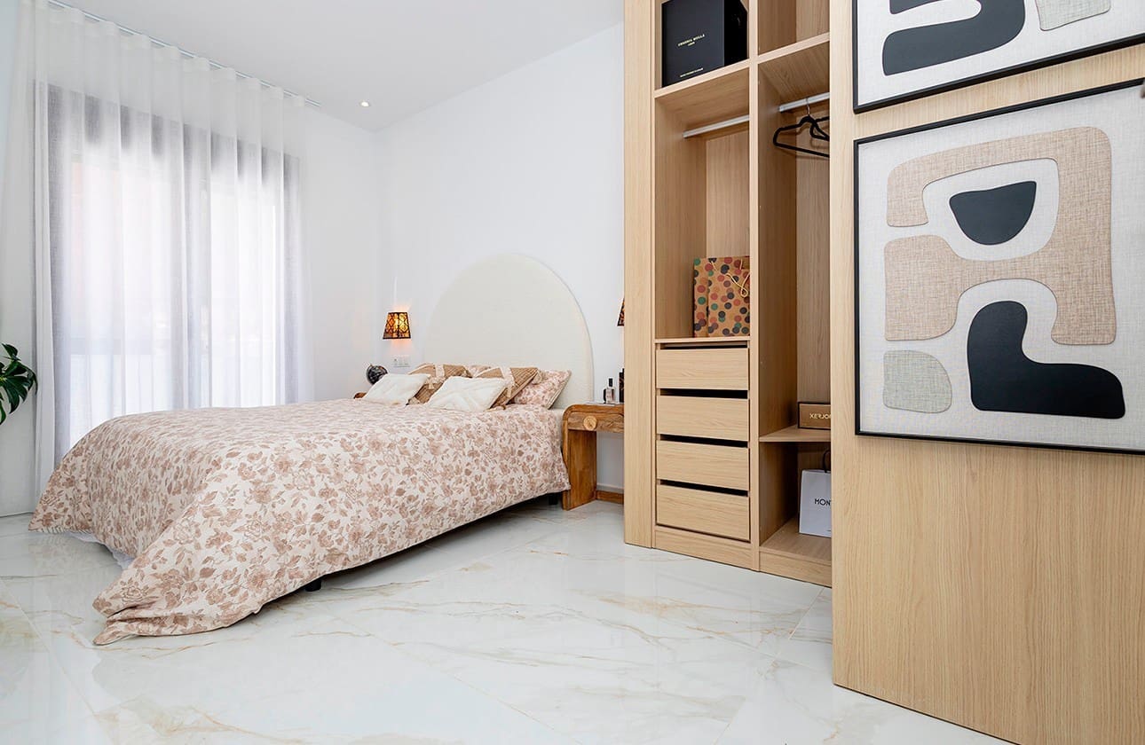 3 bedroom Villa for sale in Polop with pool garage - € 598,000 (Ref: 8796715)