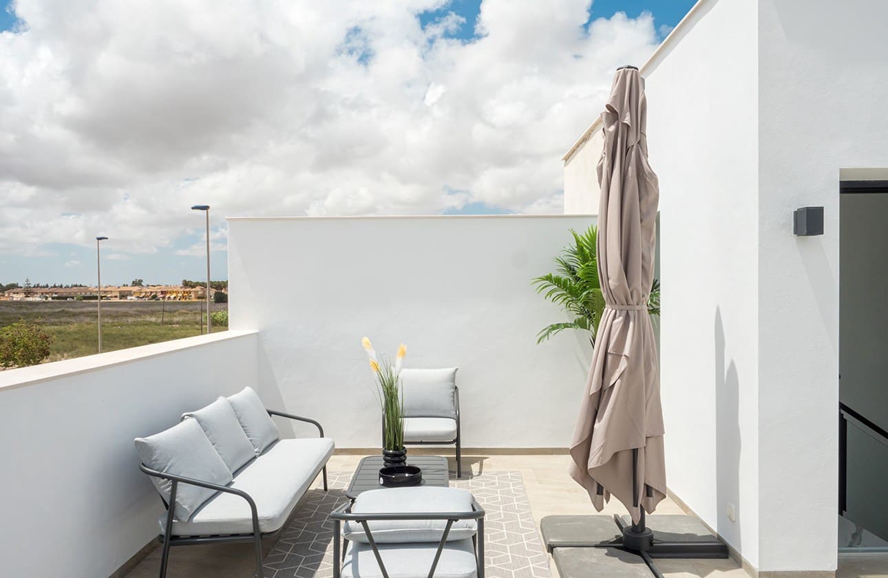 3 soverom Villa til salgs i San Pedro del Pinatar med svømmebasseng garasje - € 465 000 (Ref: 8816583)
