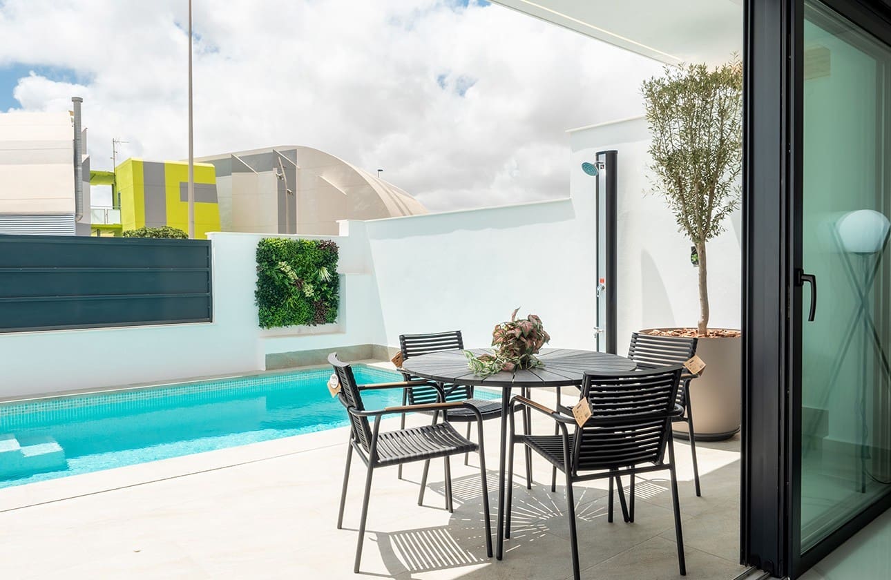 3 soverom Villa til salgs i San Pedro del Pinatar med svømmebasseng garasje - € 465 000 (Ref: 8816583)