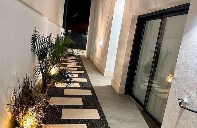 3 bedroom Villa for sale in San Pedro del Pinatar ciudad, San Pedro del Pinatar with pool garage - € 465,000 (Ref: 8816583)