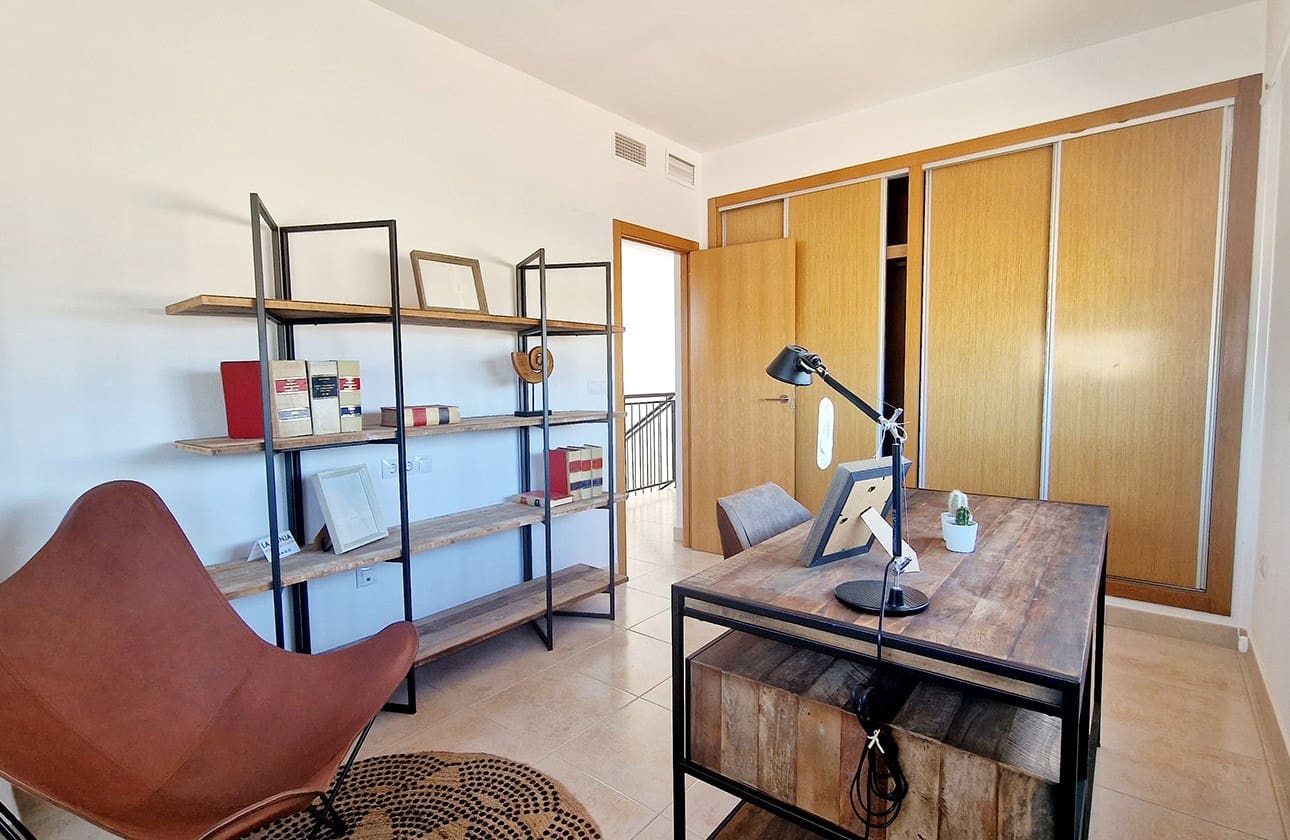 3 quarto Moradia para venda em Purias com garagem - 395 000 € (Ref: 8826851)