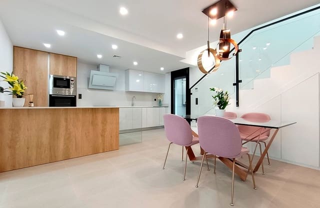 3 sovrum Villa till salu i Benijófar med pool - 465 000 € (Ref: 8842285)