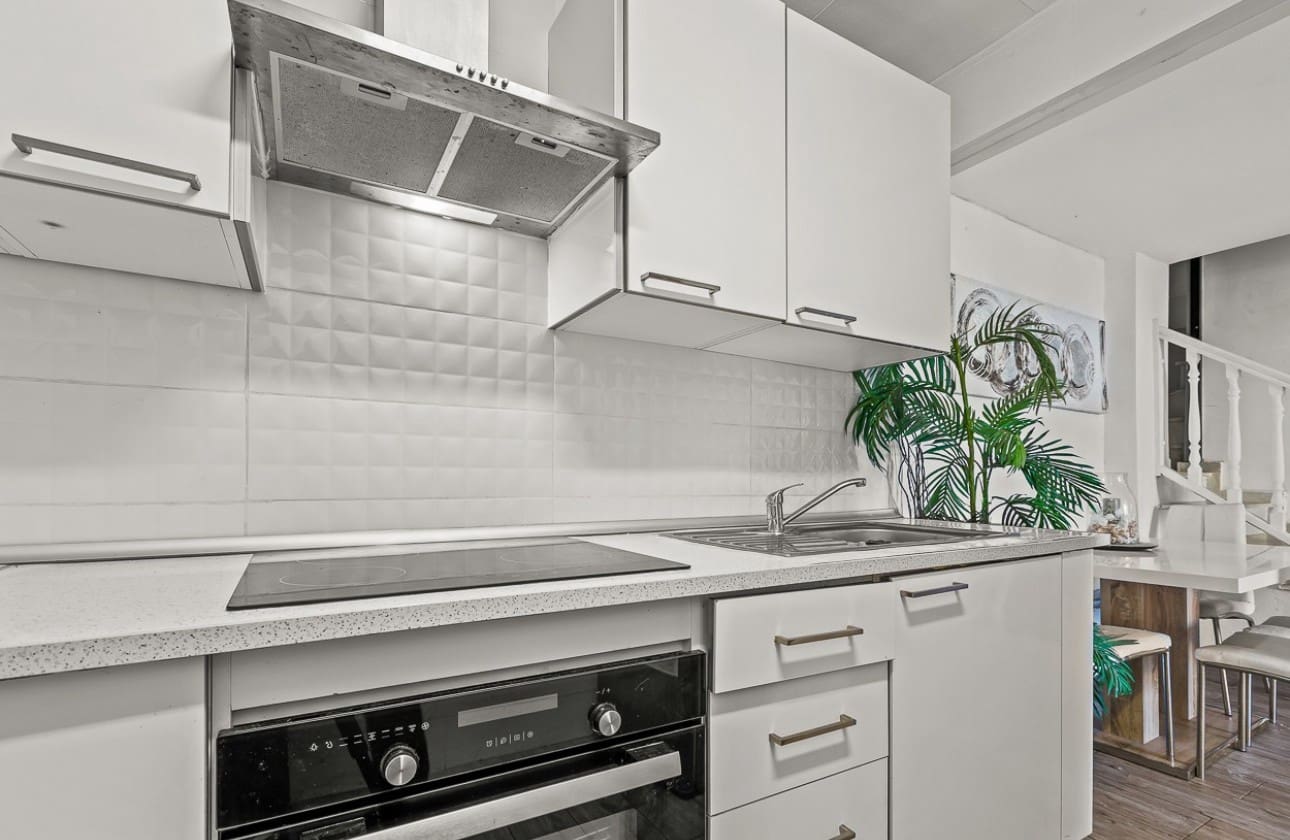 4 sypialnia Willa na sprzedaż w Playa Flamenca z basenem - 399 000 € (Ref: 8846043)