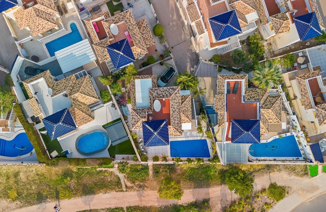 4 sypialnia Willa na sprzedaż w Playa Flamenca z basenem - 399 000 € (Ref: 8846043)