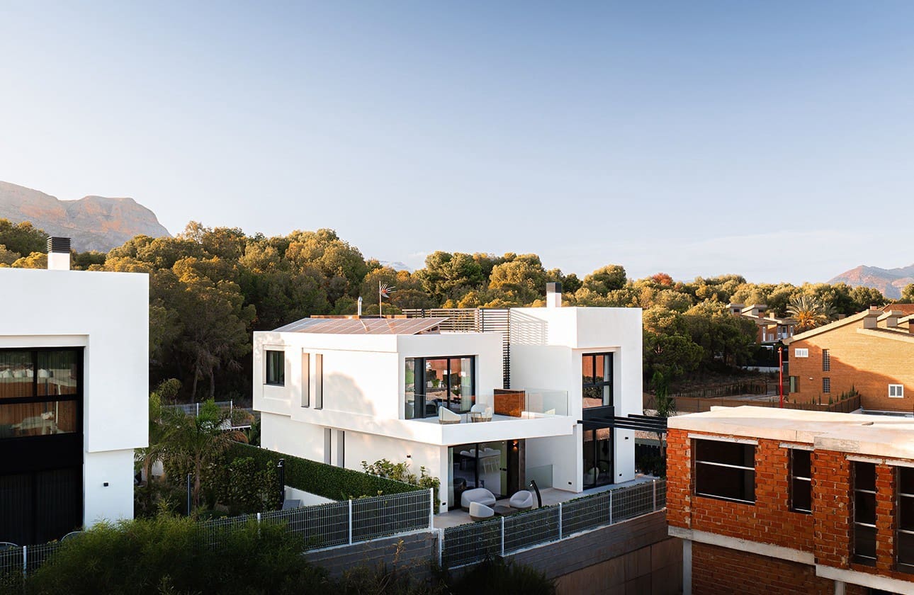 4 sypialnia Willa na sprzedaż w La Nucia z basenem garażem - 1 190 000 € (Ref: 8846704)