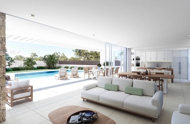 Chalet de 4 habitaciones en Los Balcones en venta con piscina garaje - 815.000 € (Ref: 8863206)