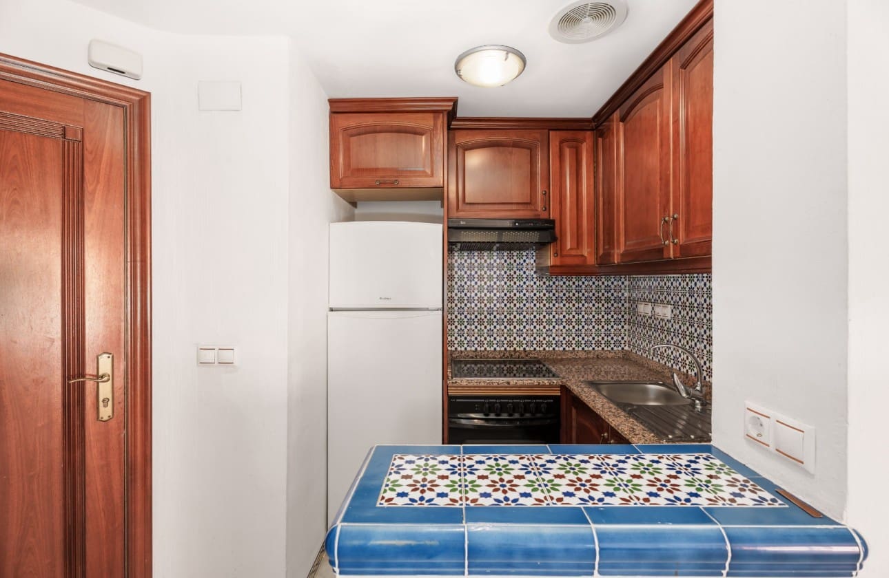 2 soveværelse Lejlighed til salg i Torrevieja med swimmingpool - € 225.000 (Ref: 8901321)