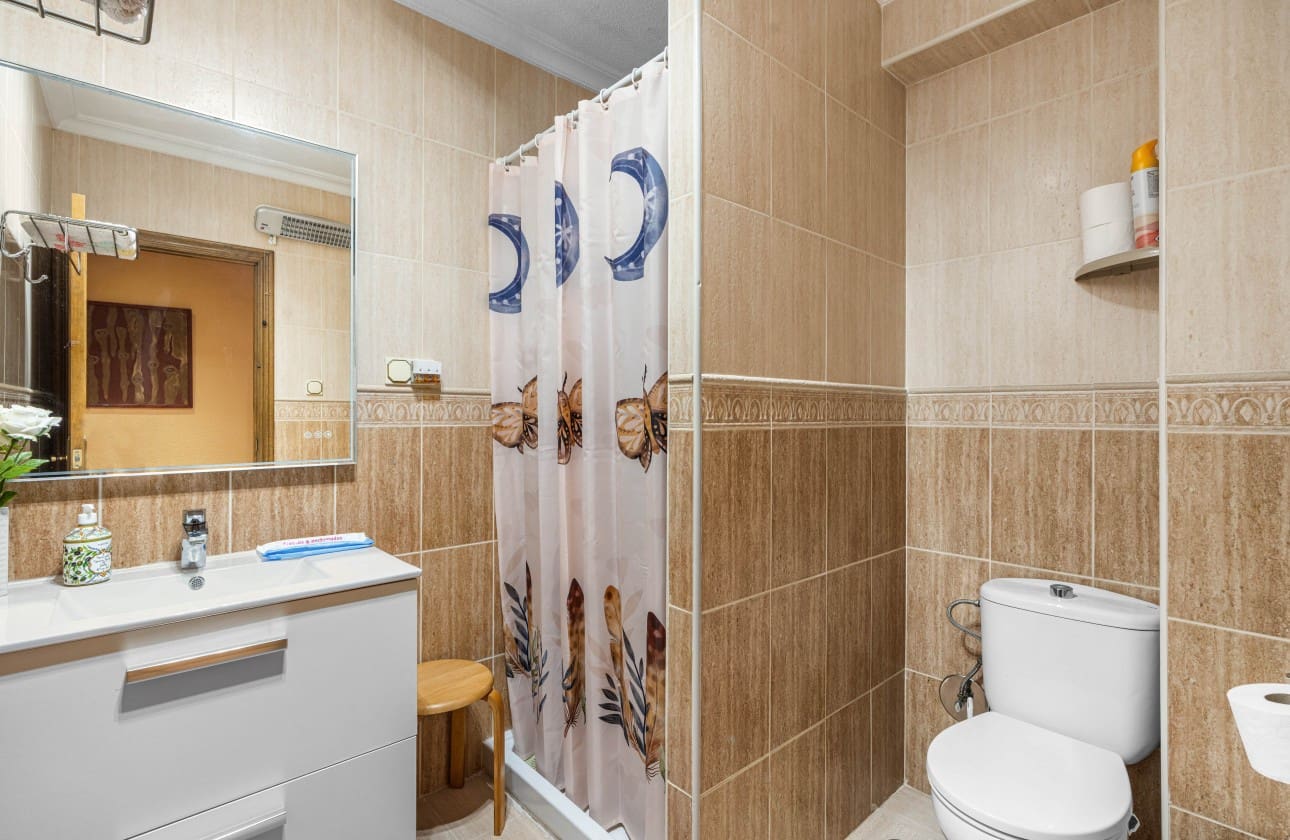 8 soveværelse Villa til salg i El Altet med garage - € 679.000 (Ref: 8953372)