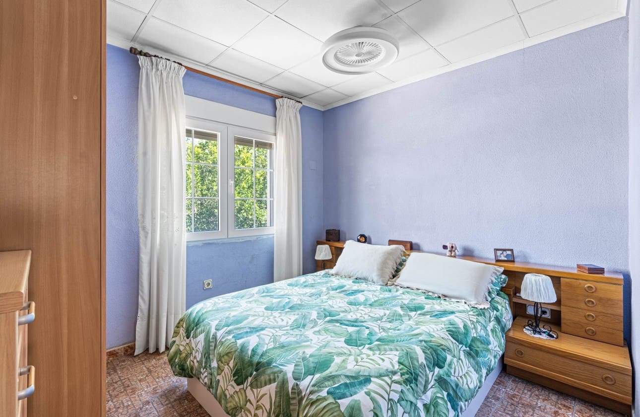 8 soveværelse Villa til salg i El Altet med garage - € 679.000 (Ref: 8953372)