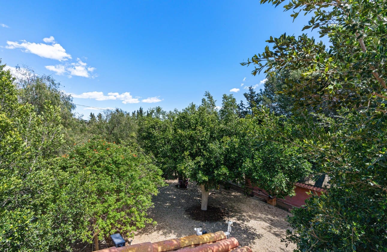 8 soveværelse Villa til salg i El Altet med garage - € 679.000 (Ref: 8953372)