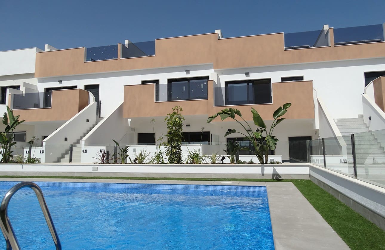 2 soveværelse Penthouse til salg i Pilar de la Horadada med swimmingpool - € 245.000 (Ref: 8967605)