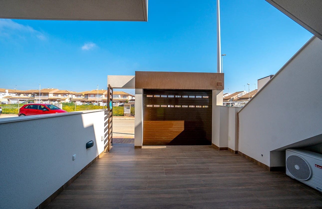 2 soverom Penthouse til salgs i Lo Pagan med svømmebasseng garasje - € 265 000 (Ref: 8969572)