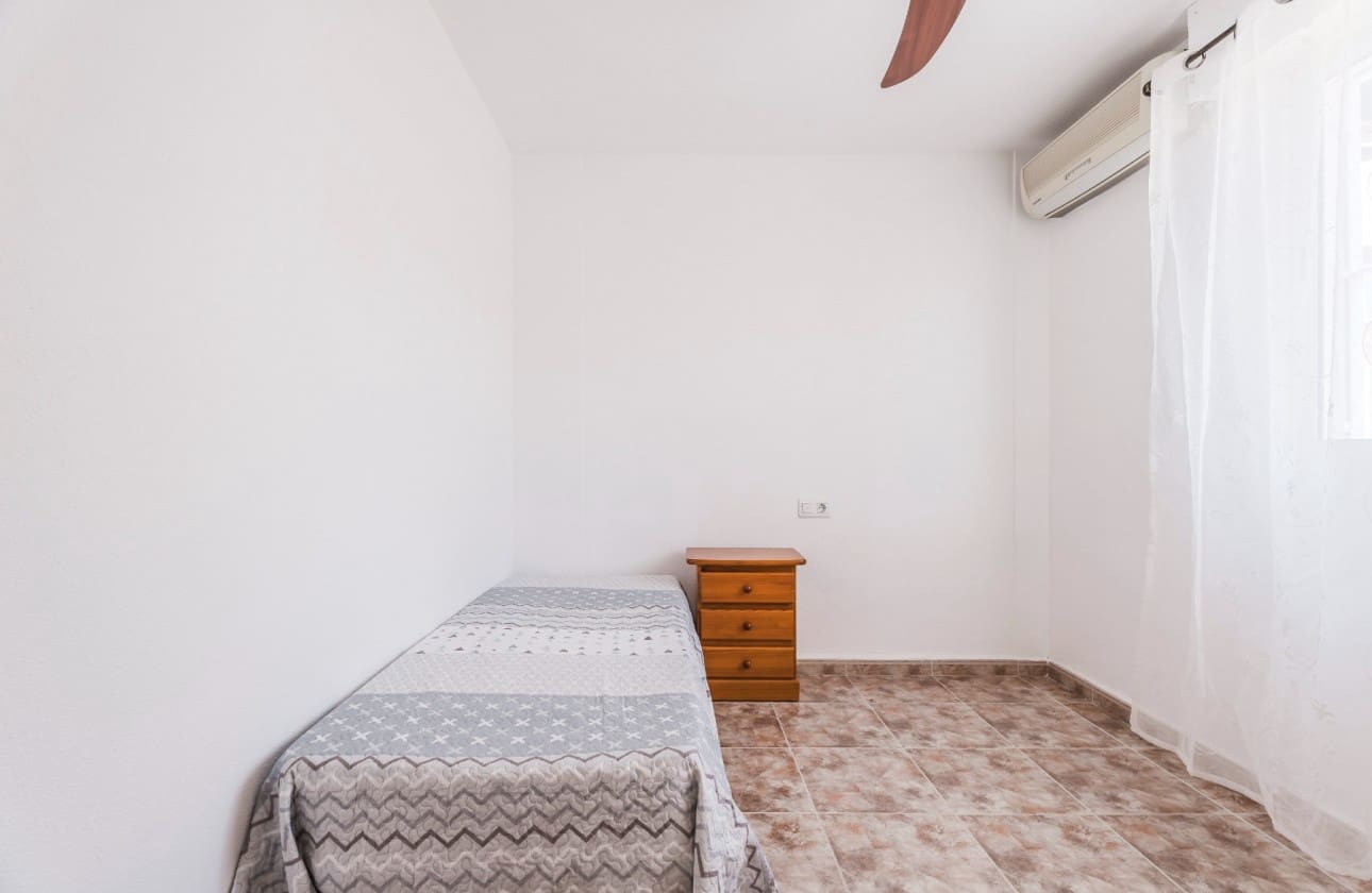 3 sypialnia Dom na sprzedaż w Los Altos z basenem garażem - 184 900 € (Ref: 8973252)