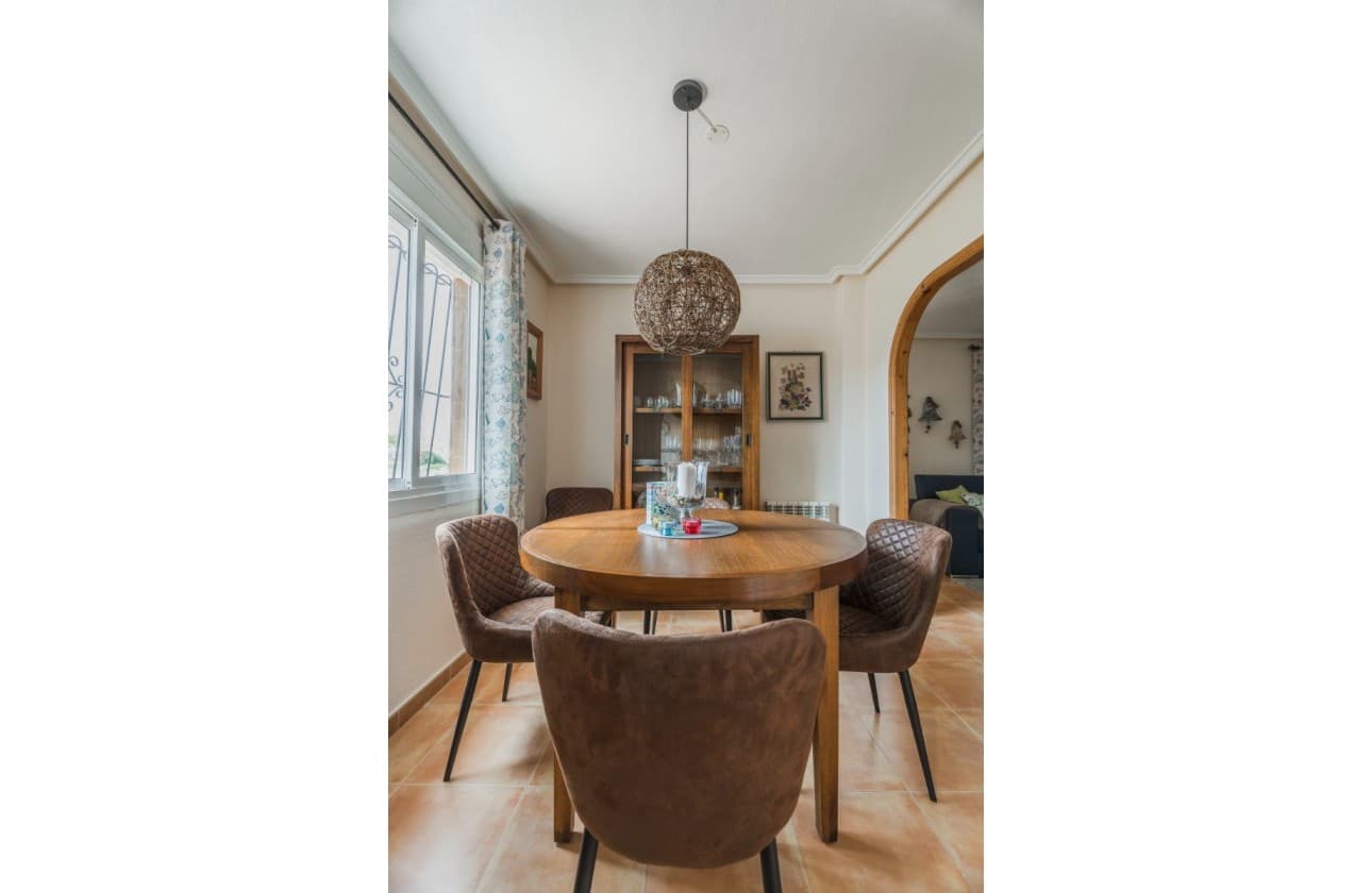 3 soveværelse Villa til salg i Gran Alacant med swimmingpool garage - € 525.000 (Ref: 8981842)