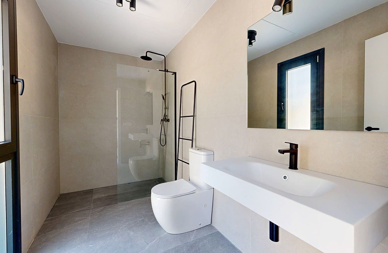 3 bedroom Villa for sale in Polop with pool garage - € 584,370 (Ref: 8990119)