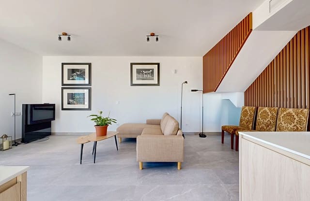 3 sypialnia Willa na sprzedaż w Polop z basenem garażem - 584 370 € (Ref: 8990119)