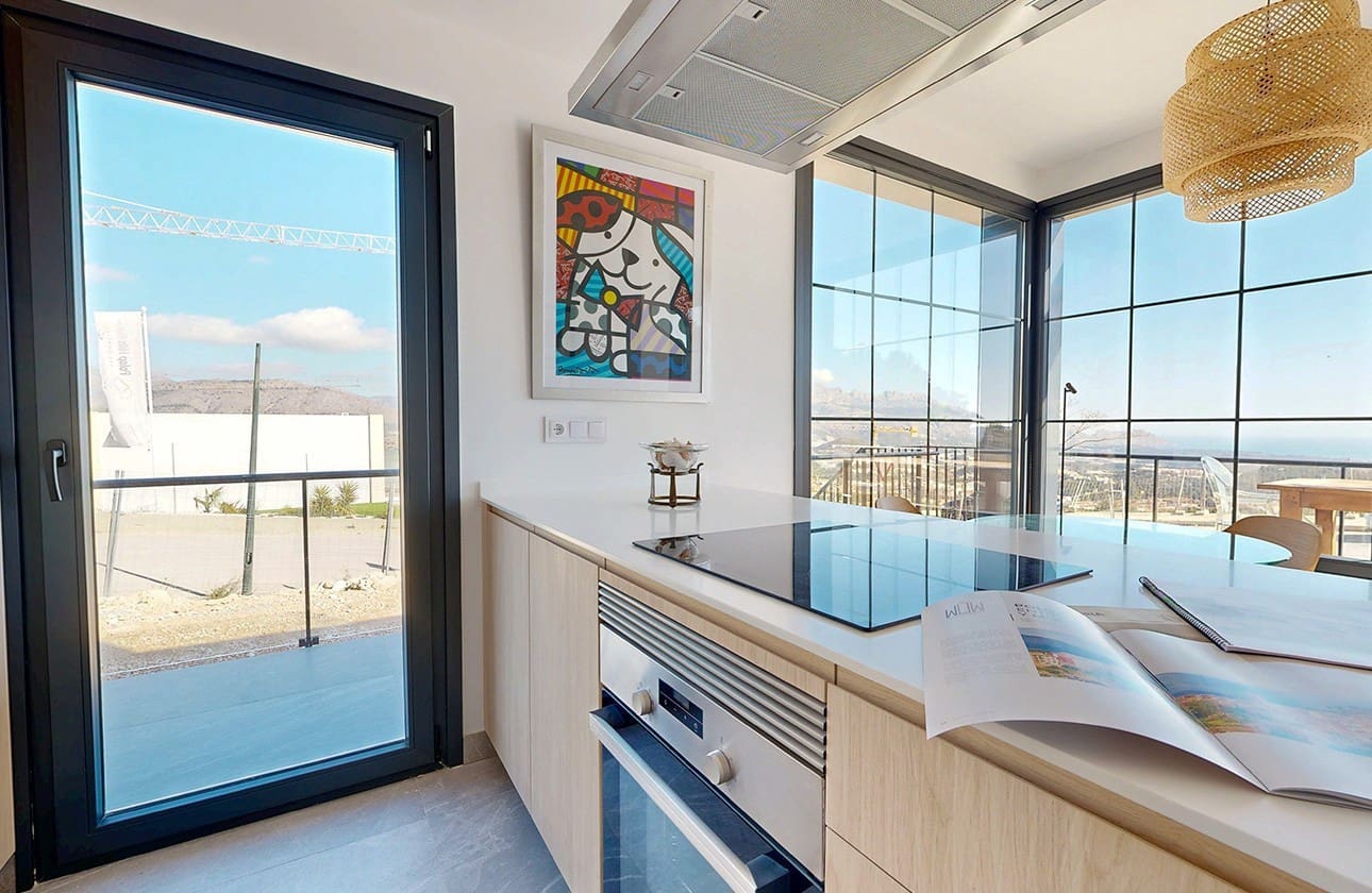 3 bedroom Villa for sale in Polop with pool garage - € 584,370 (Ref: 8990119)