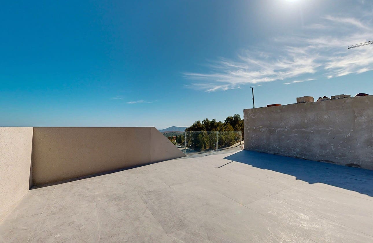 3 bedroom Villa for sale in Polop with pool garage - € 584,370 (Ref: 8990119)