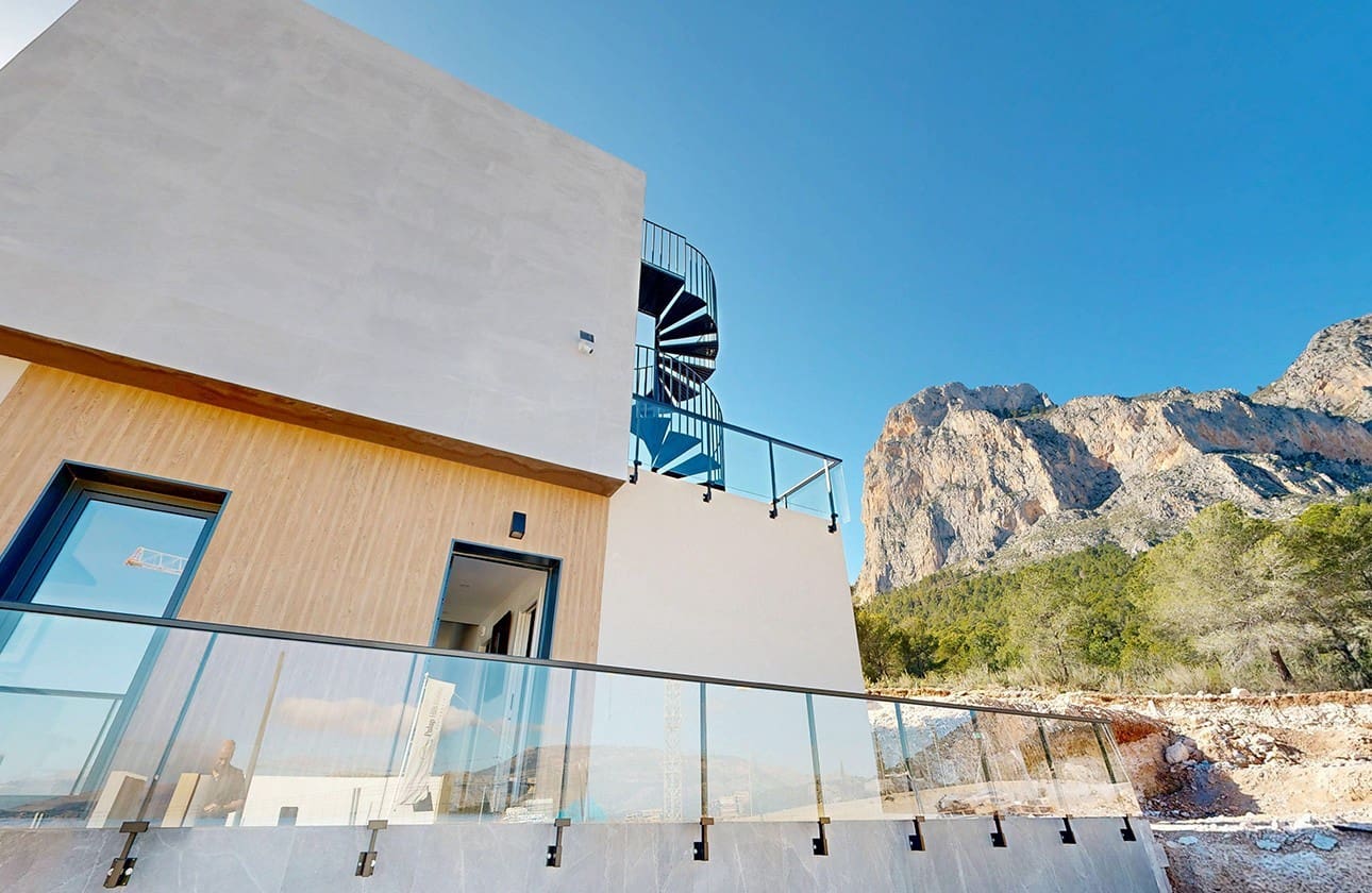 3 bedroom Villa for sale in Polop with pool garage - € 488,125 (Ref: 8990121)