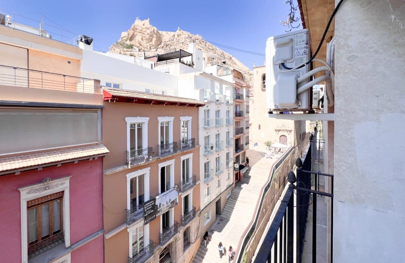 1 soverom Leilighet til salgs i Alicante by - € 255 000 (Ref: 8993290)