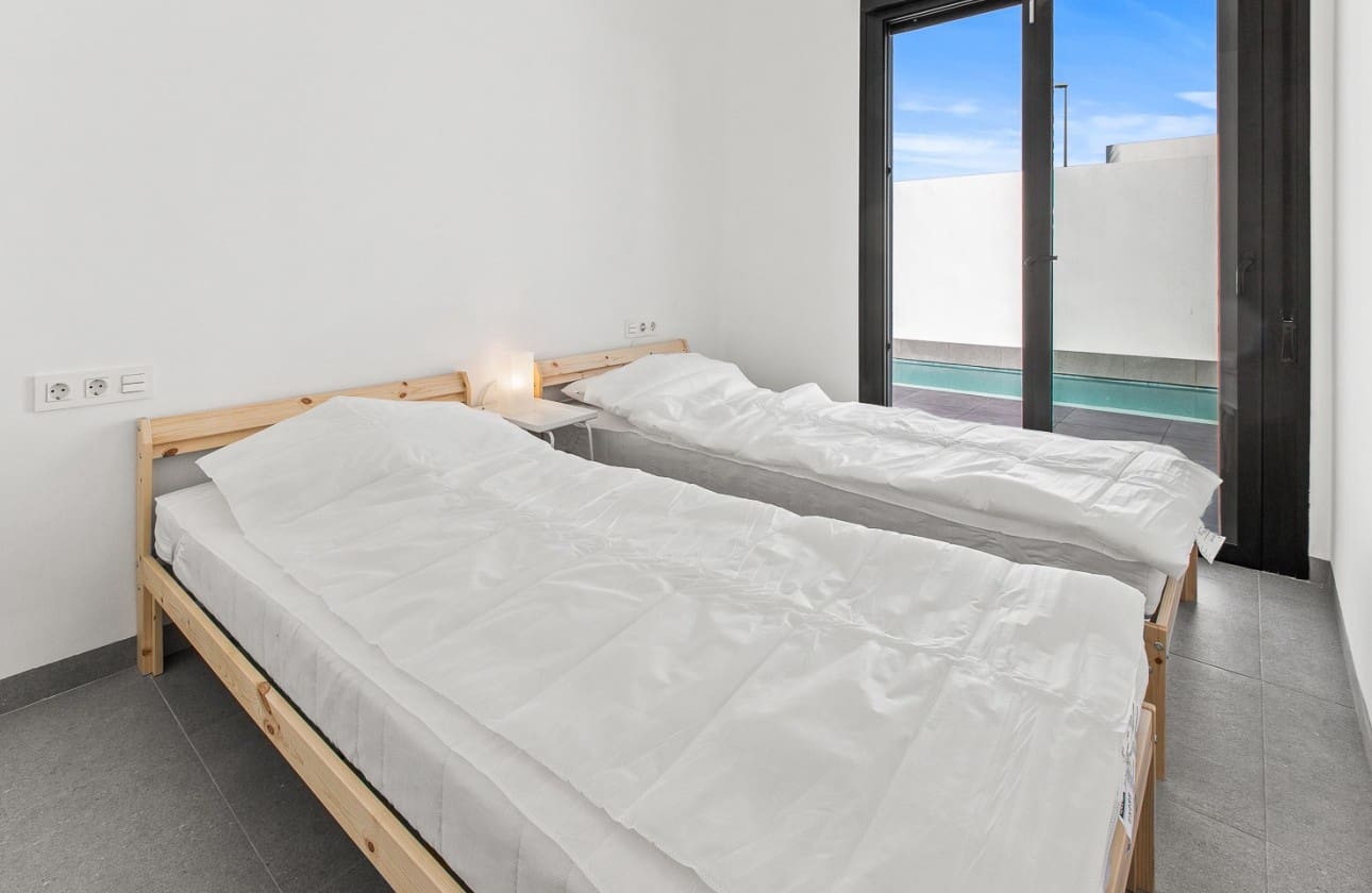 3 bedroom Villa for sale in Torre-Pacheco with pool garage - € 325,000 (Ref: 9004428)